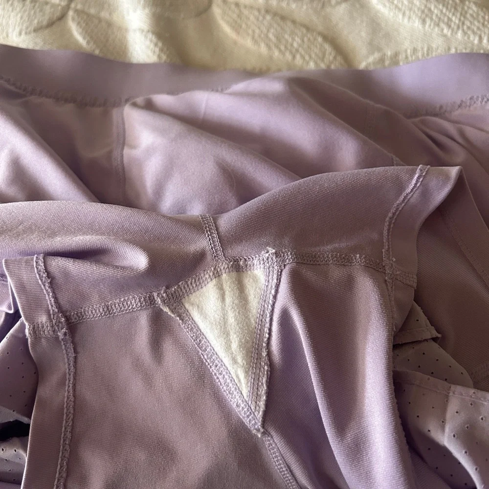 EUC Old Navy girls size 14/16 Lavender skort. Perforated lightweight fabric. - Picture 7 of 9